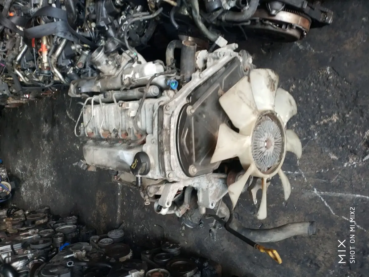 Kia Sorento Çıkma Motor 140 CRDİ ( D4CB ) - Kia Çıkma Motor